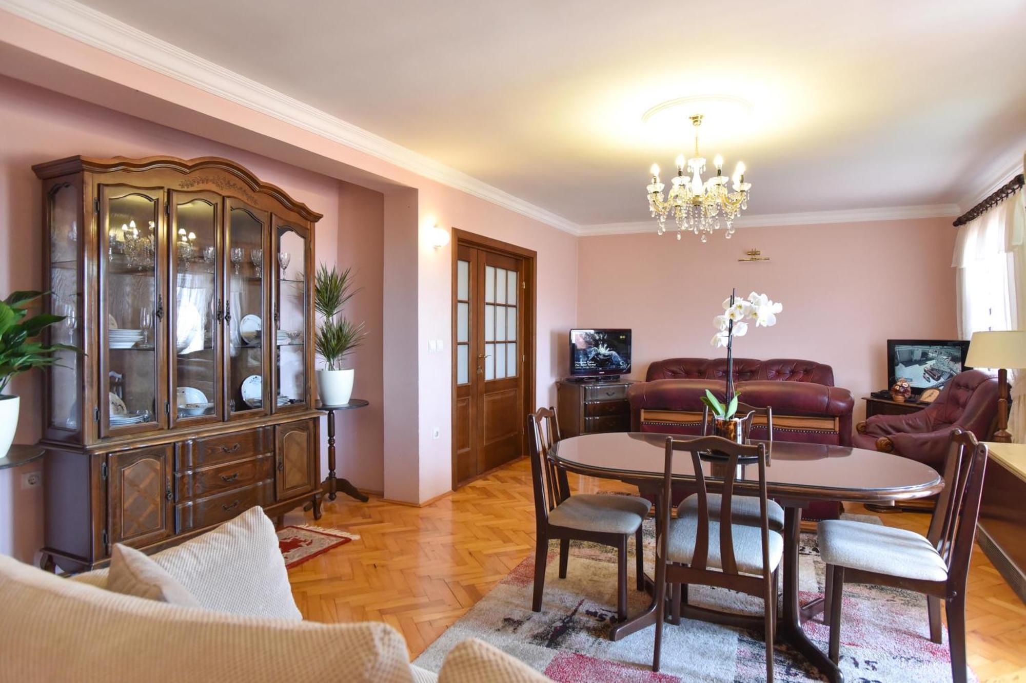 Vila Apartments Lidija Petrovac na moru Exterior foto